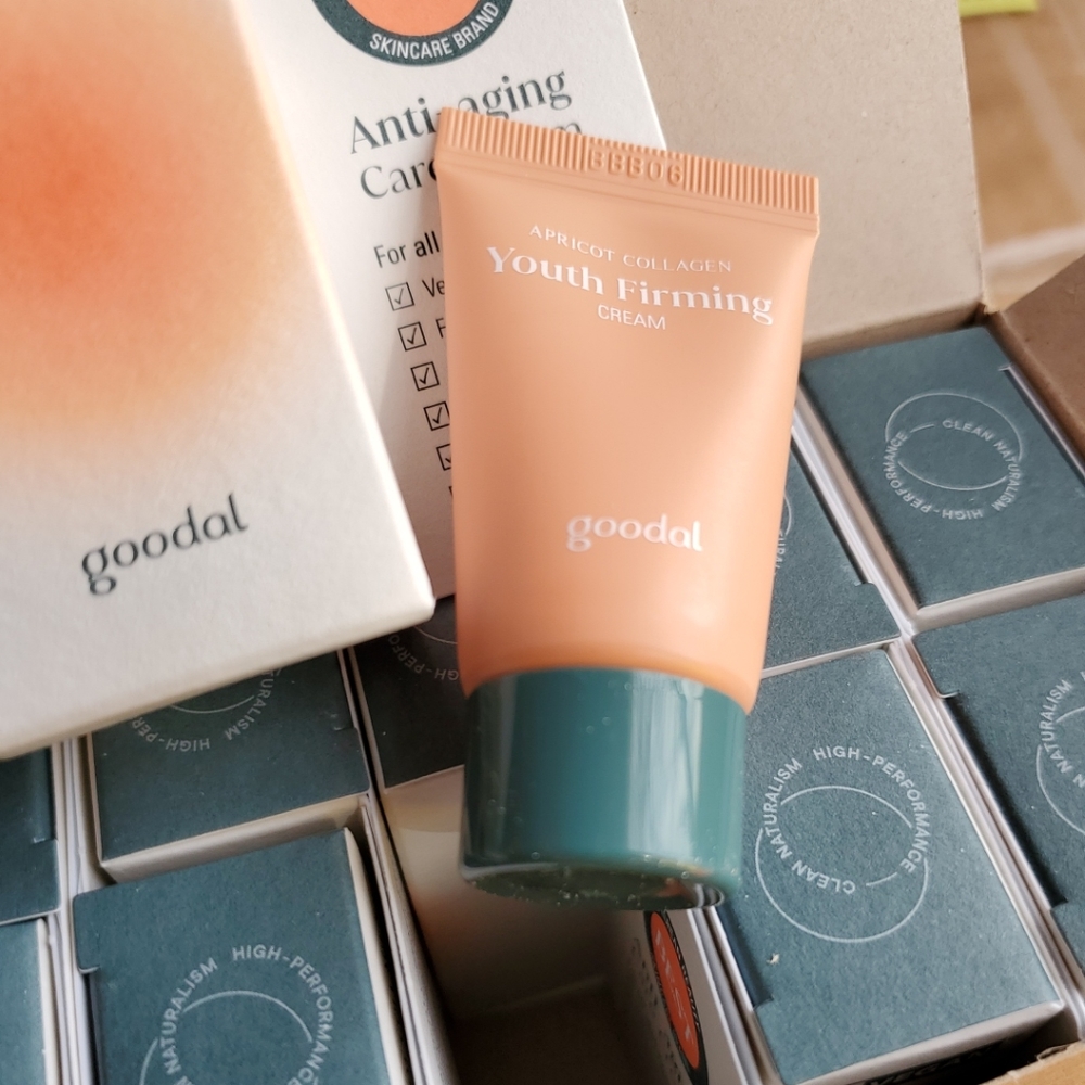 30 Travel GOODAL Apricot Collagen Youth Firming Cream Korean Skincare K Beauty